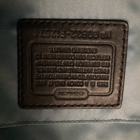 Coach - Large Black Shoulder Bag - Picture 5 of 10